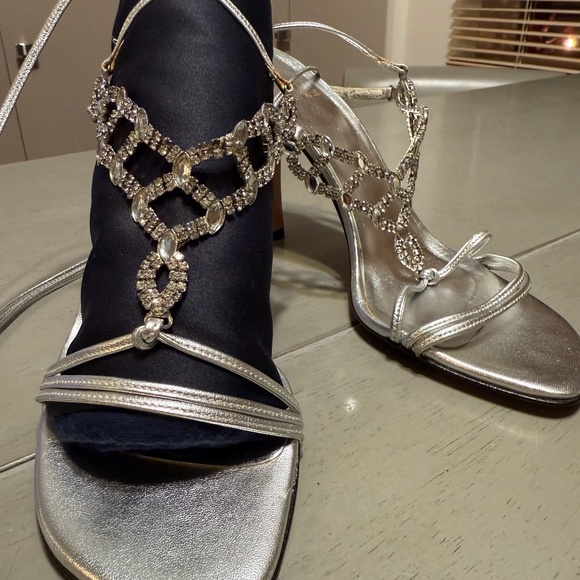 Stuart Weitzman - Crystal+Leather Silver Slings - Picture 2 of 10
